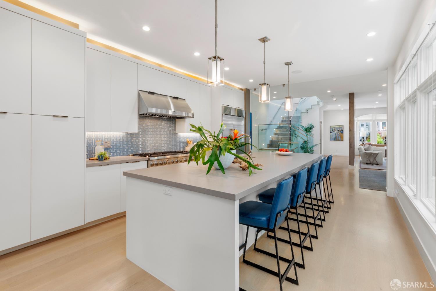 2215 California Street