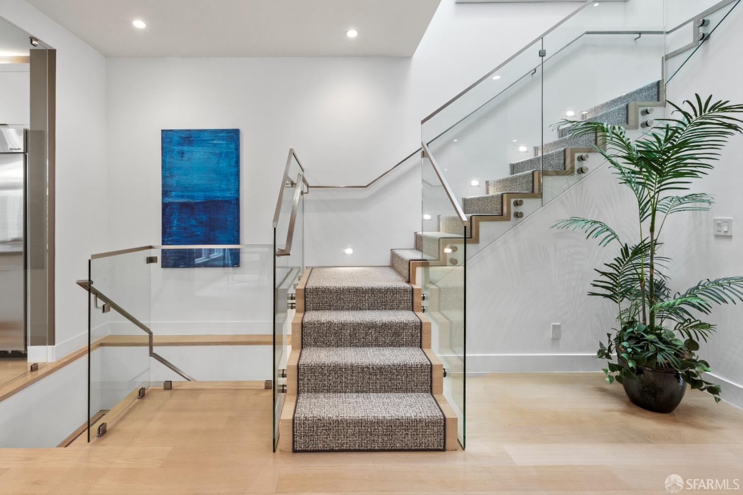 2215 California Street