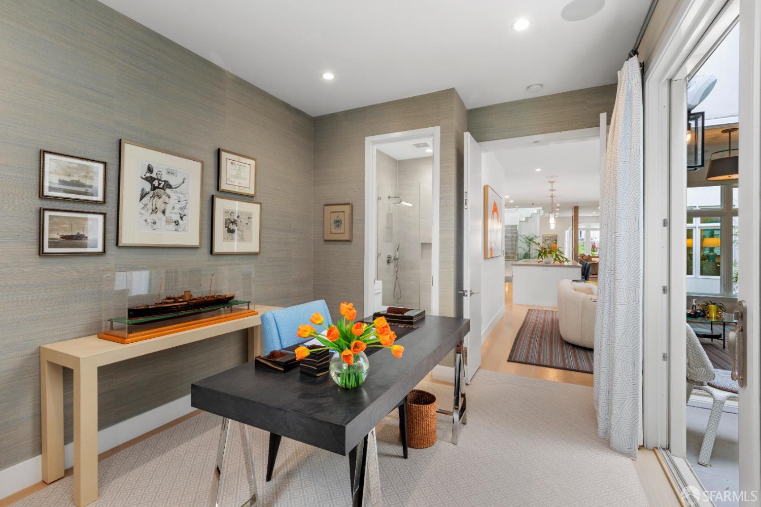 2215 California Street