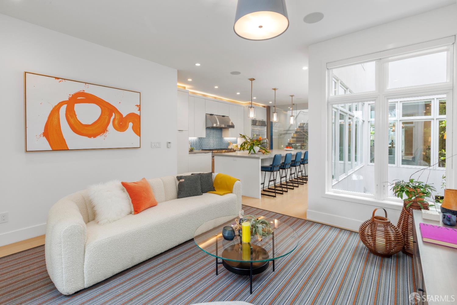 2215 California Street