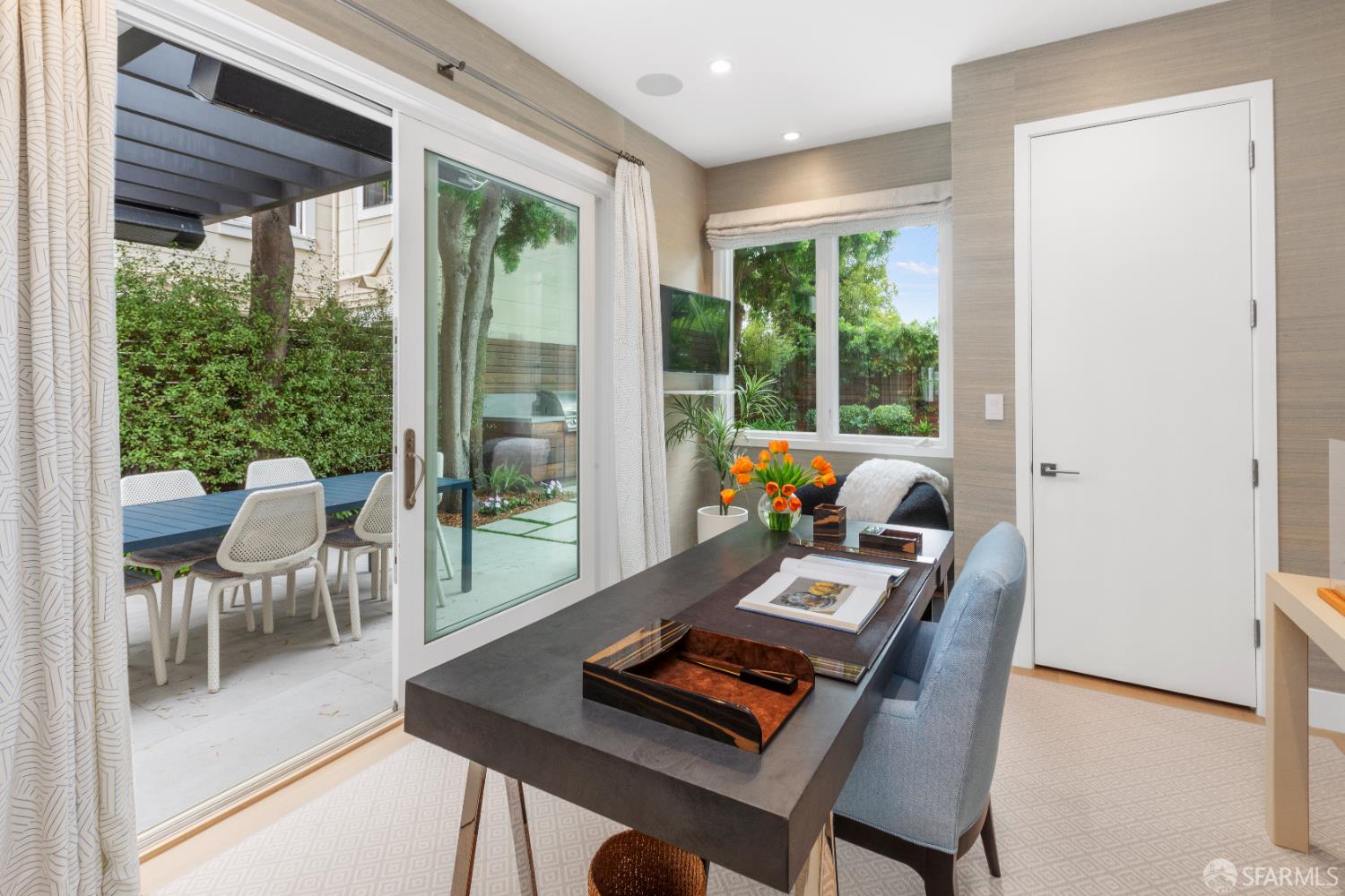 2215 California Street