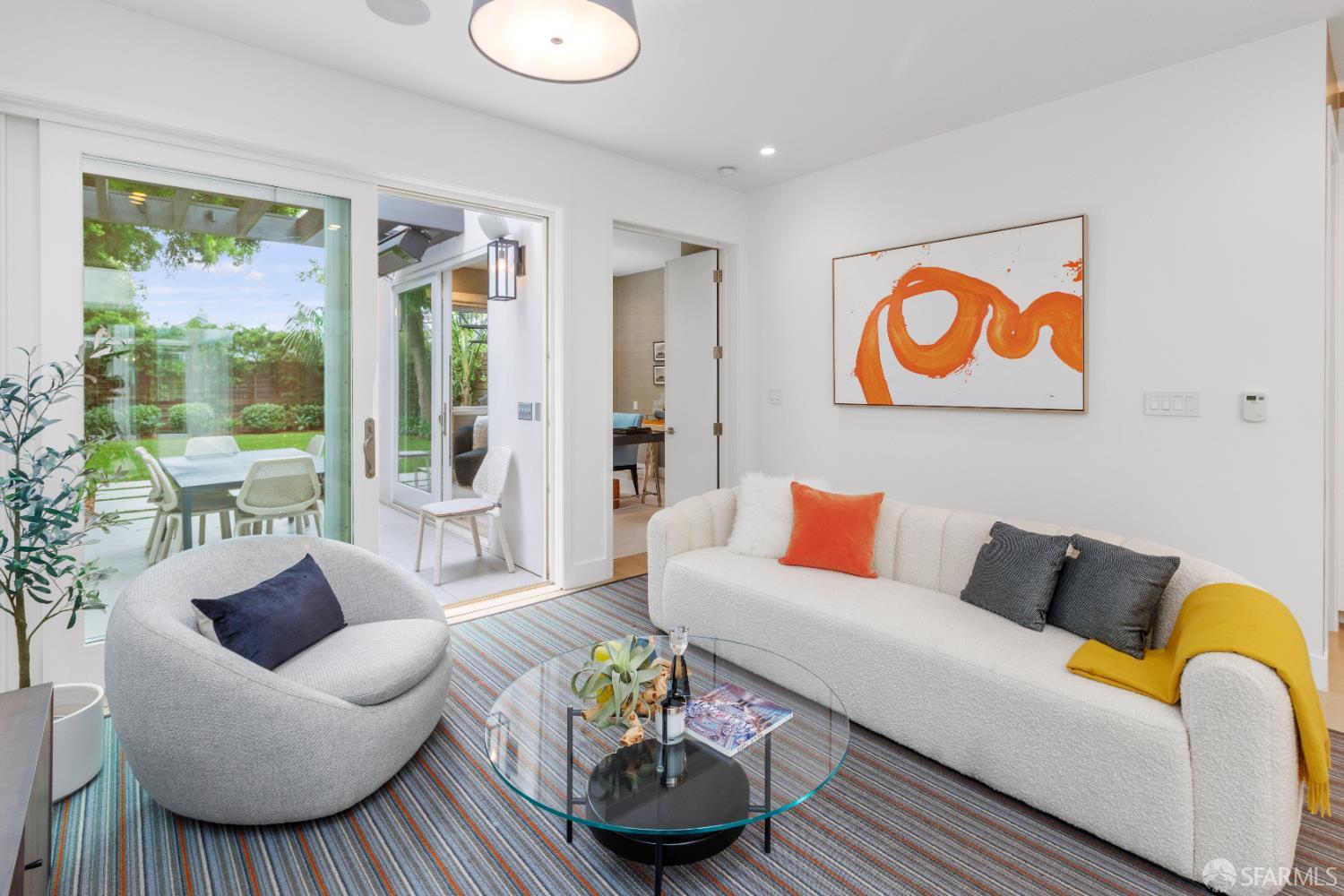 2215 California Street