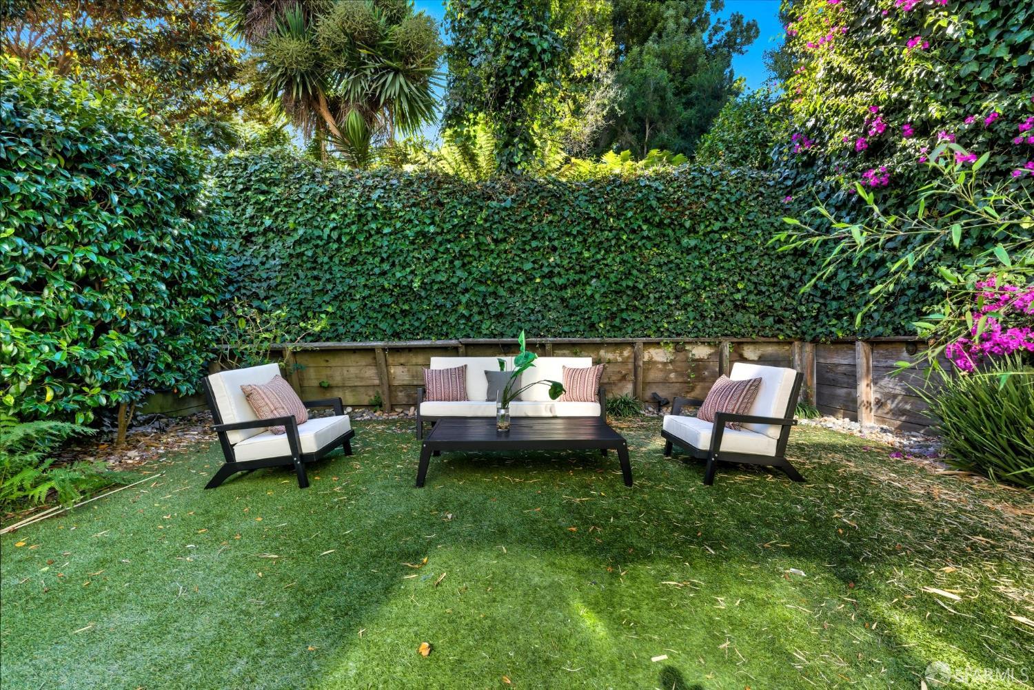 2121 Divisadero Street, San Francisco