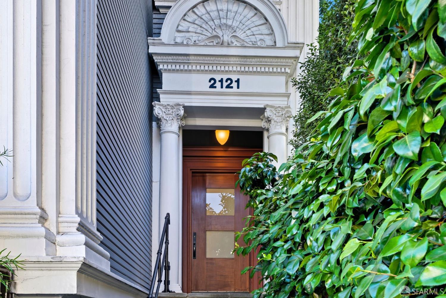 2121 Divisadero Street, San Francisco