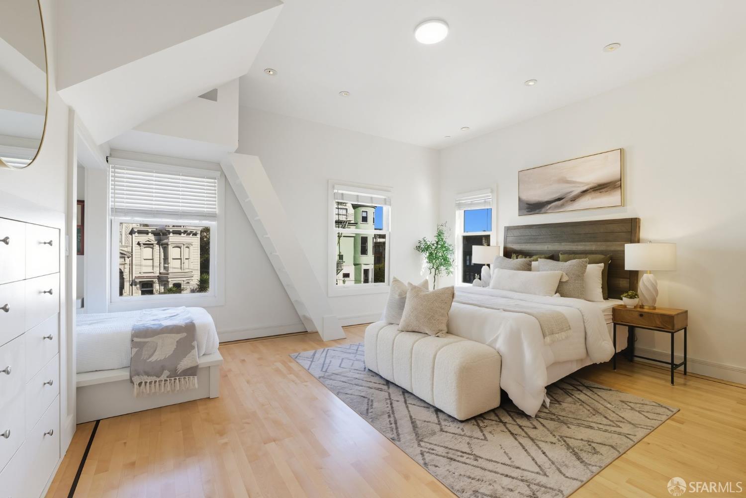 2121 Divisadero Street, San Francisco