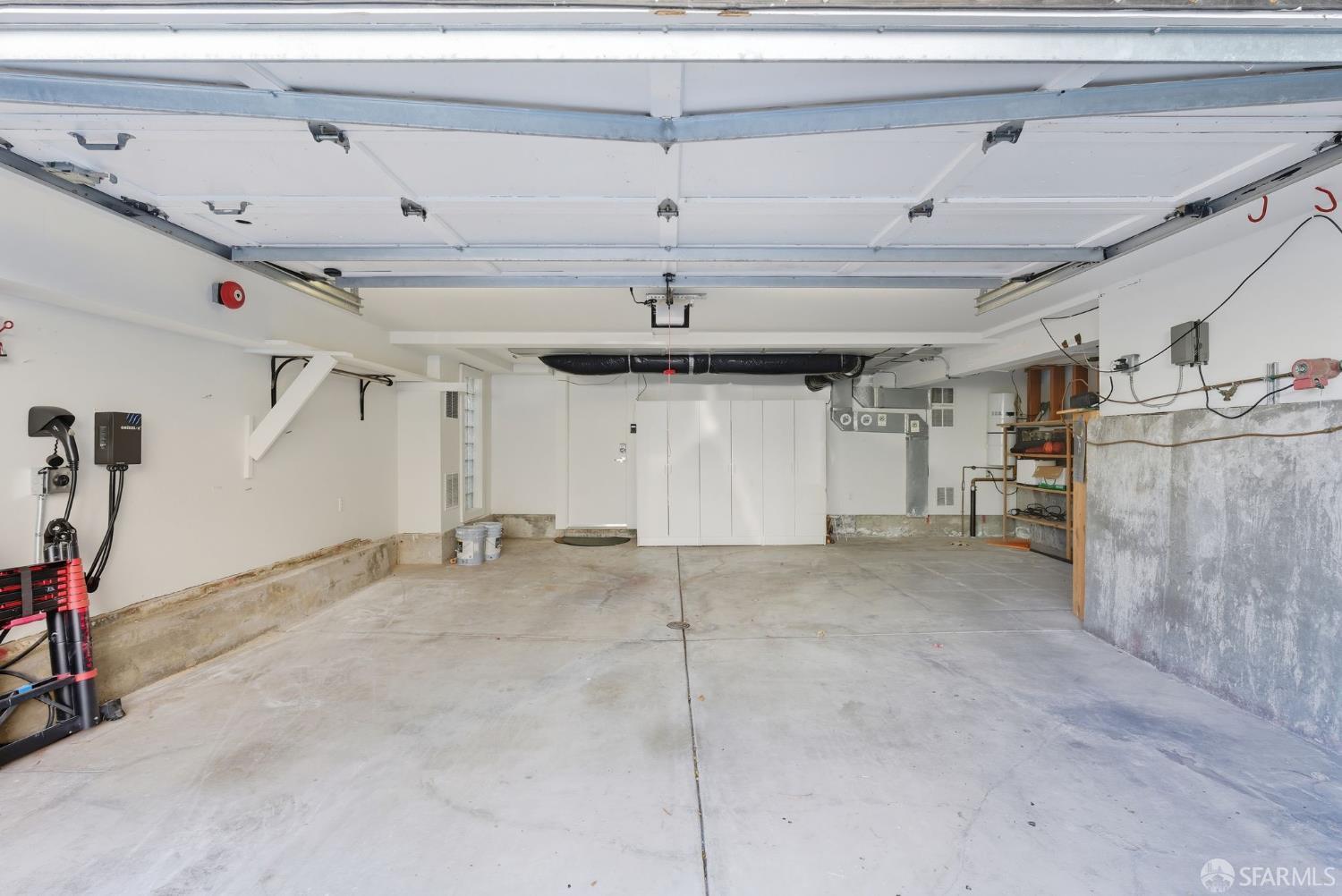 2121 Divisadero Street, San Francisco