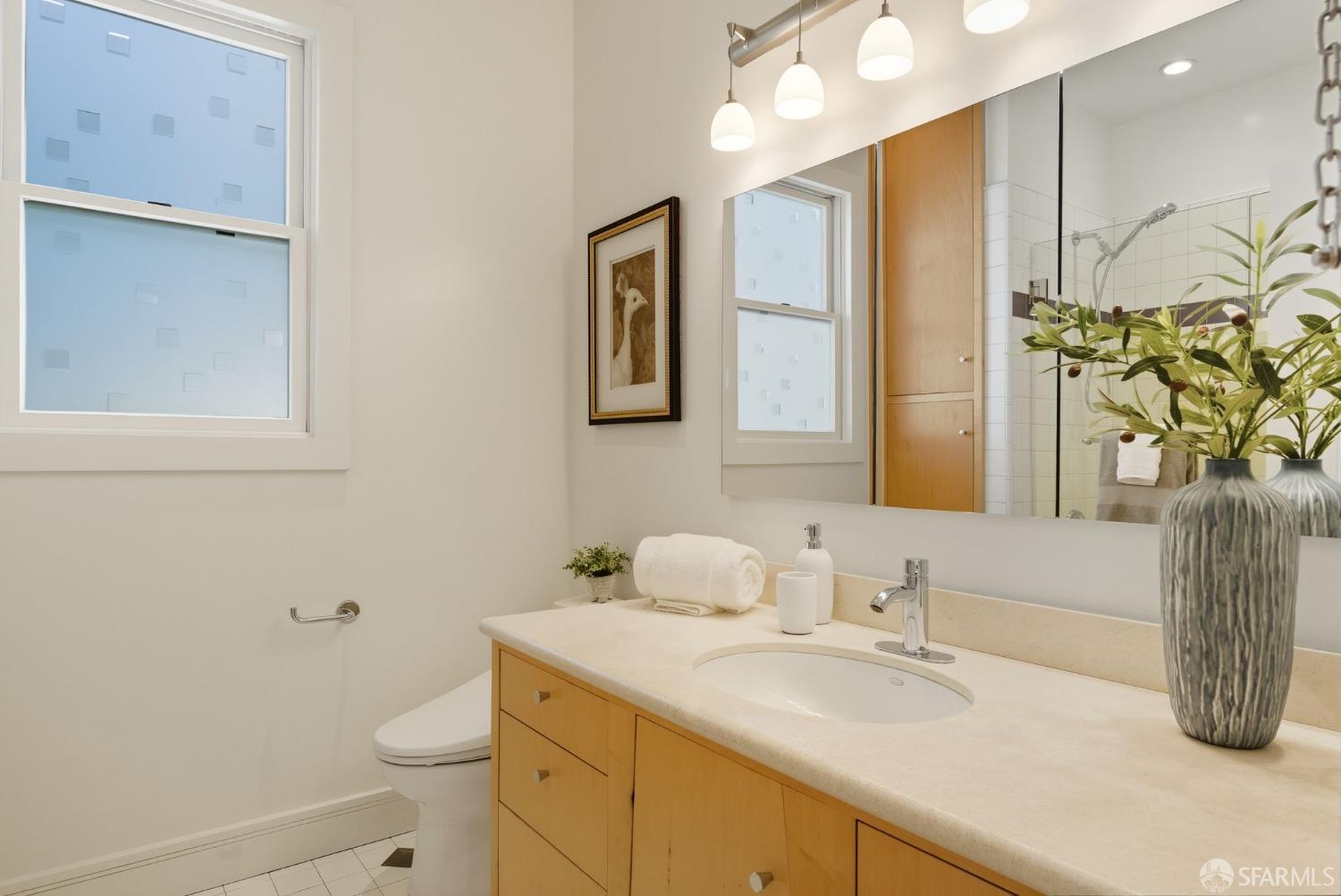 2121 Divisadero Street, San Francisco