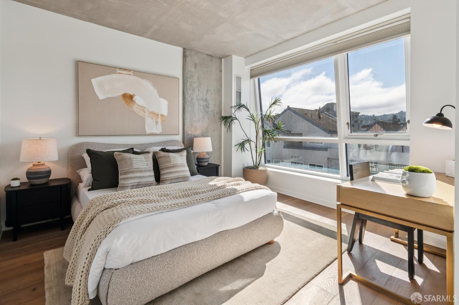 45 Bartlett Street # 417