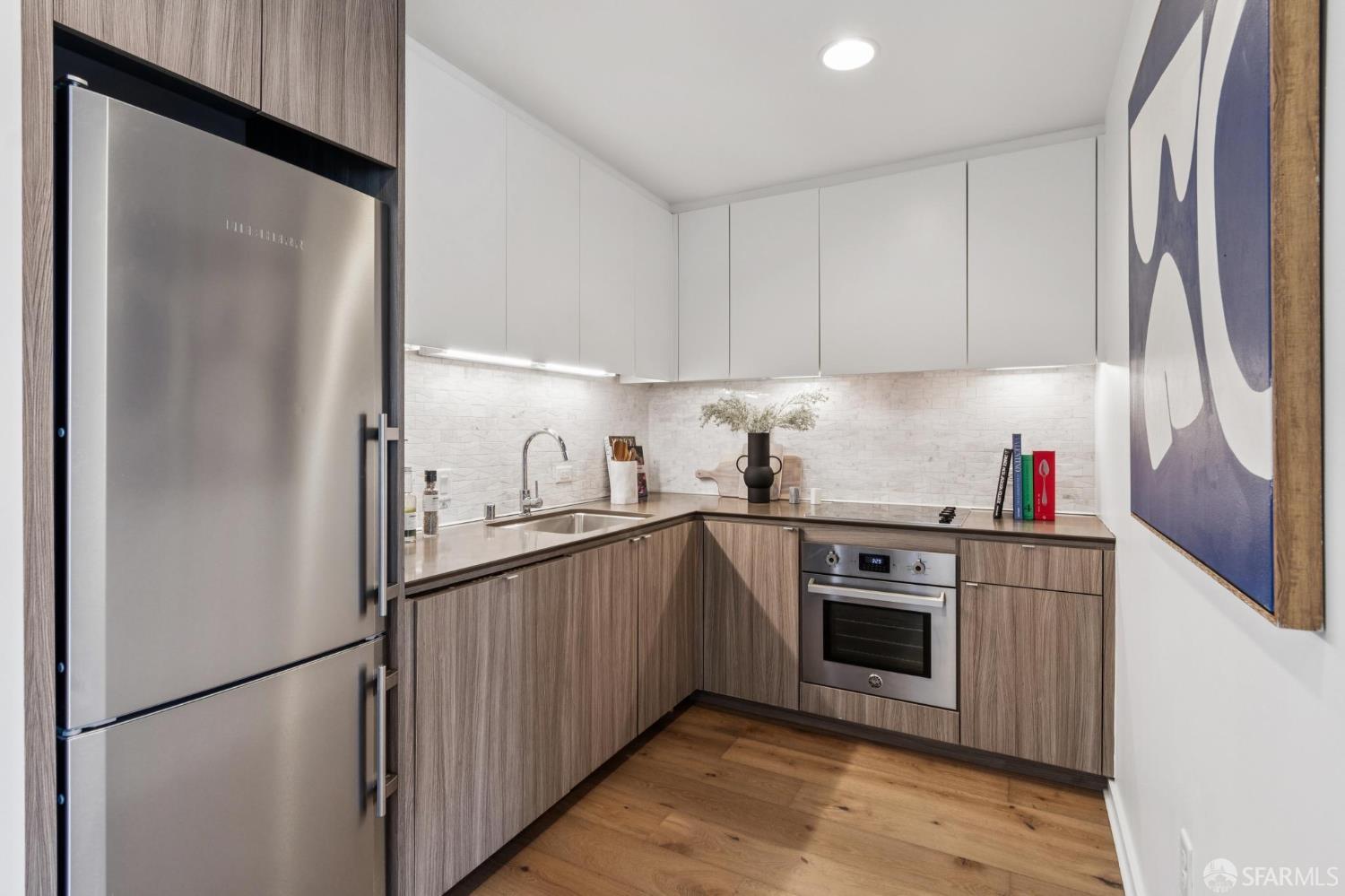 45 Bartlett Street # 417