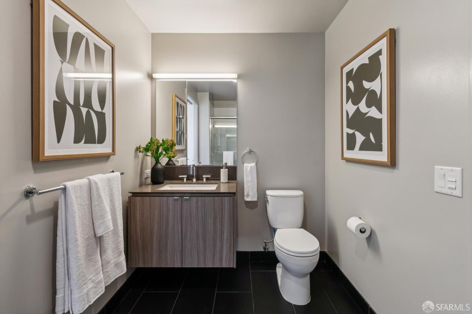 45 Bartlett Street # 417