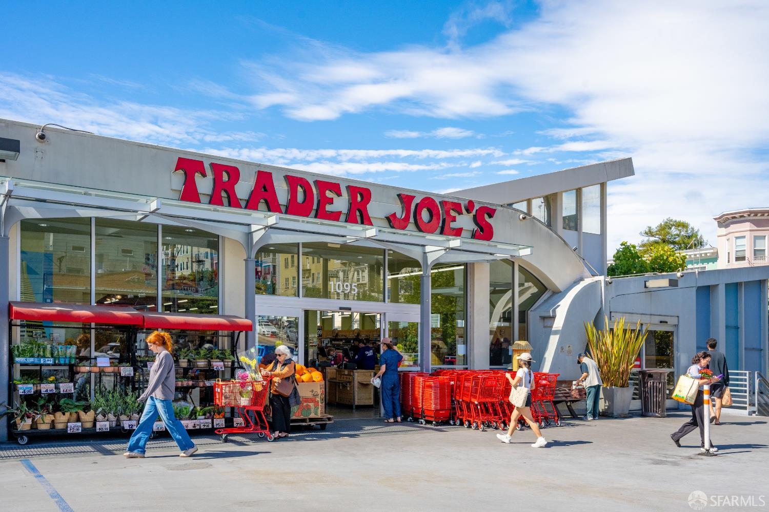 1700 Gough Street # 404