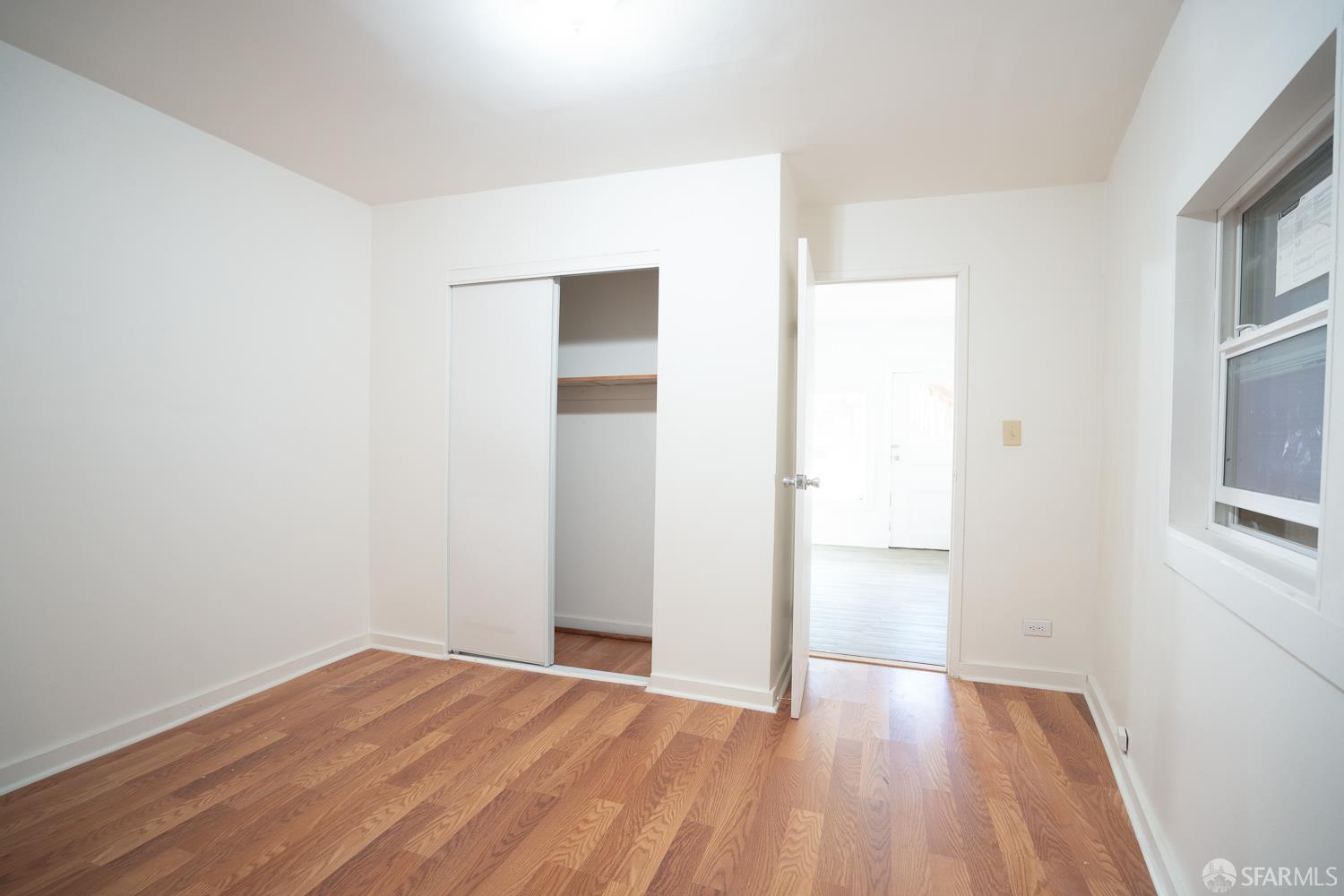 1045-1047 Alabama Street