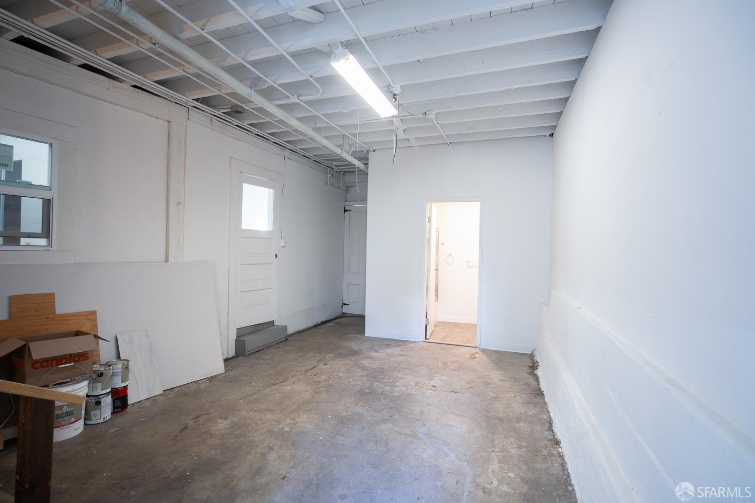 1045-1047 Alabama Street