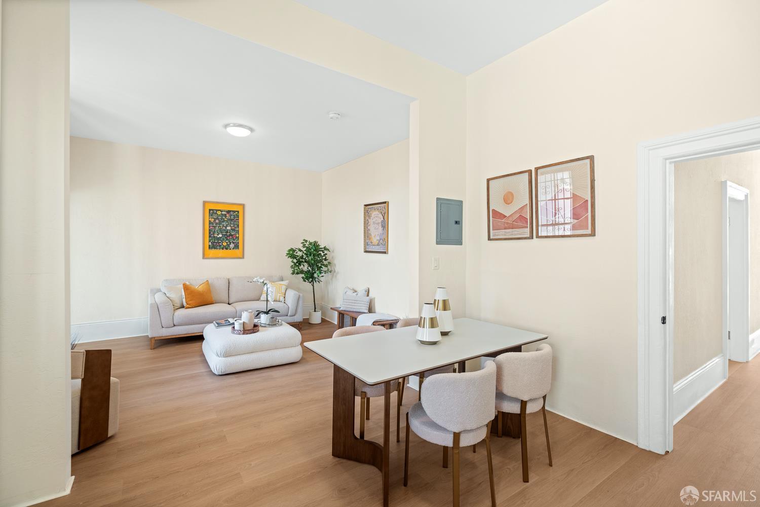 1045-1047 Alabama Street