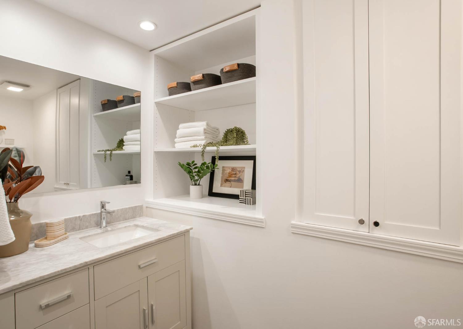 1701 Jackson Street # 209