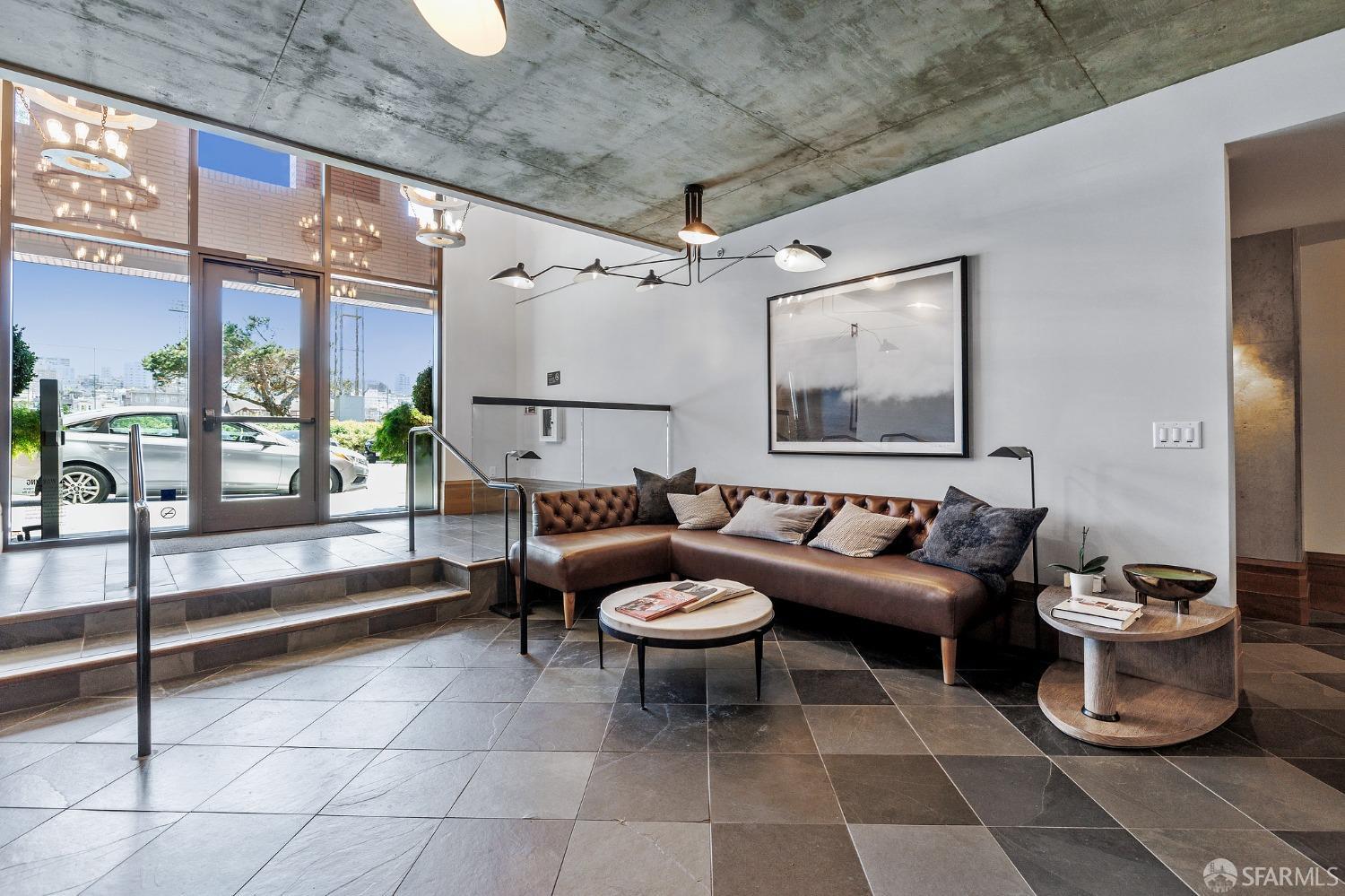 1598 Bay Street # 104