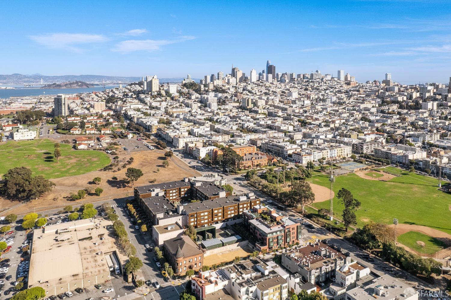 1598 Bay Street # 104