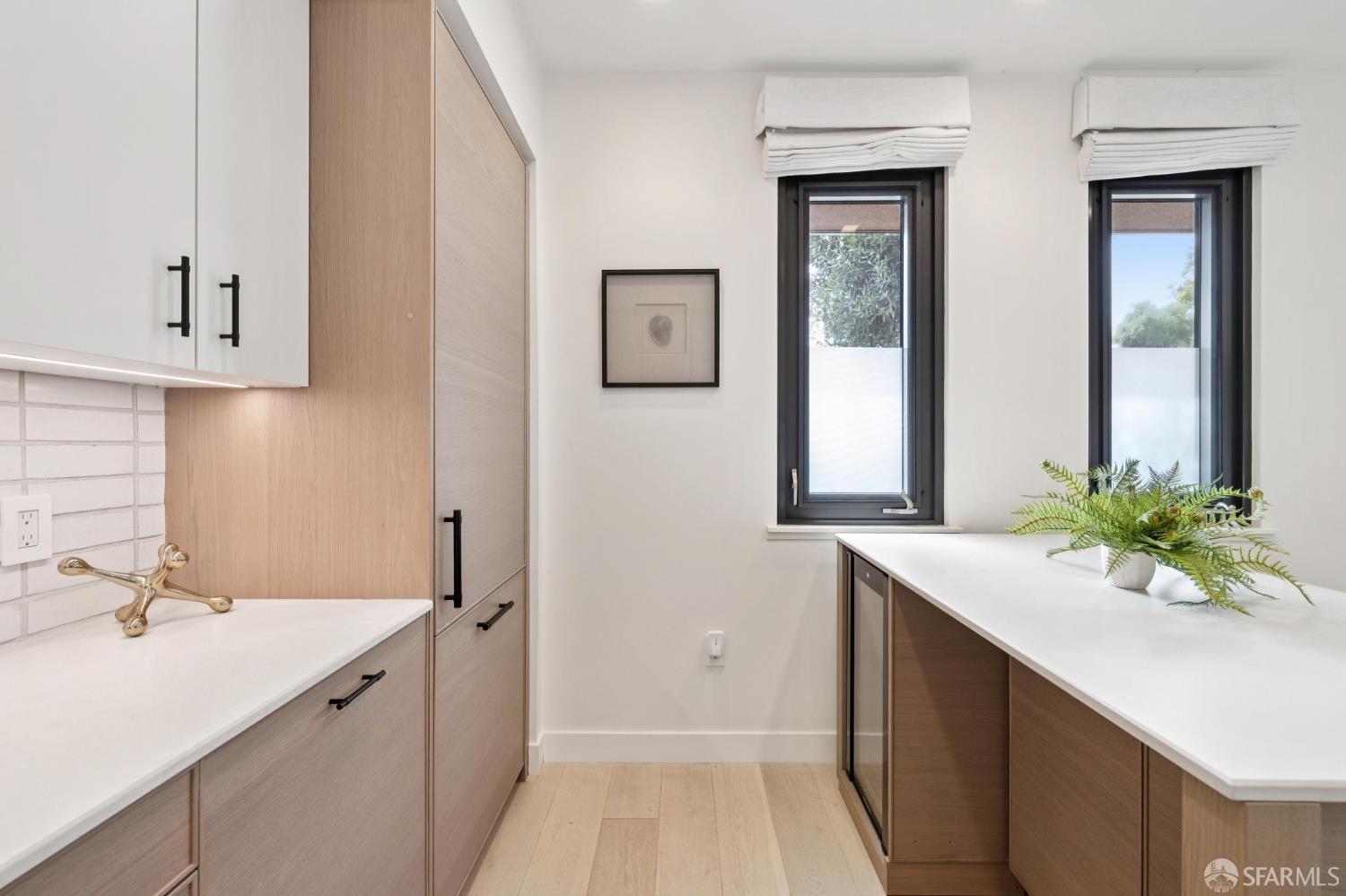 1598 Bay Street # 104