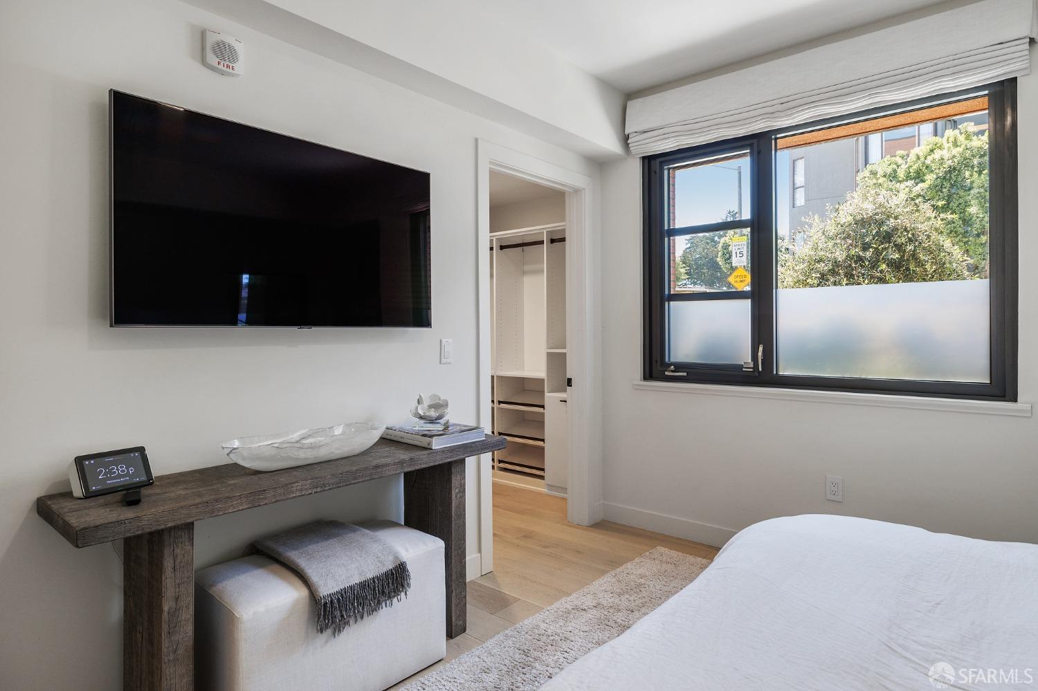 1598 Bay Street # 104