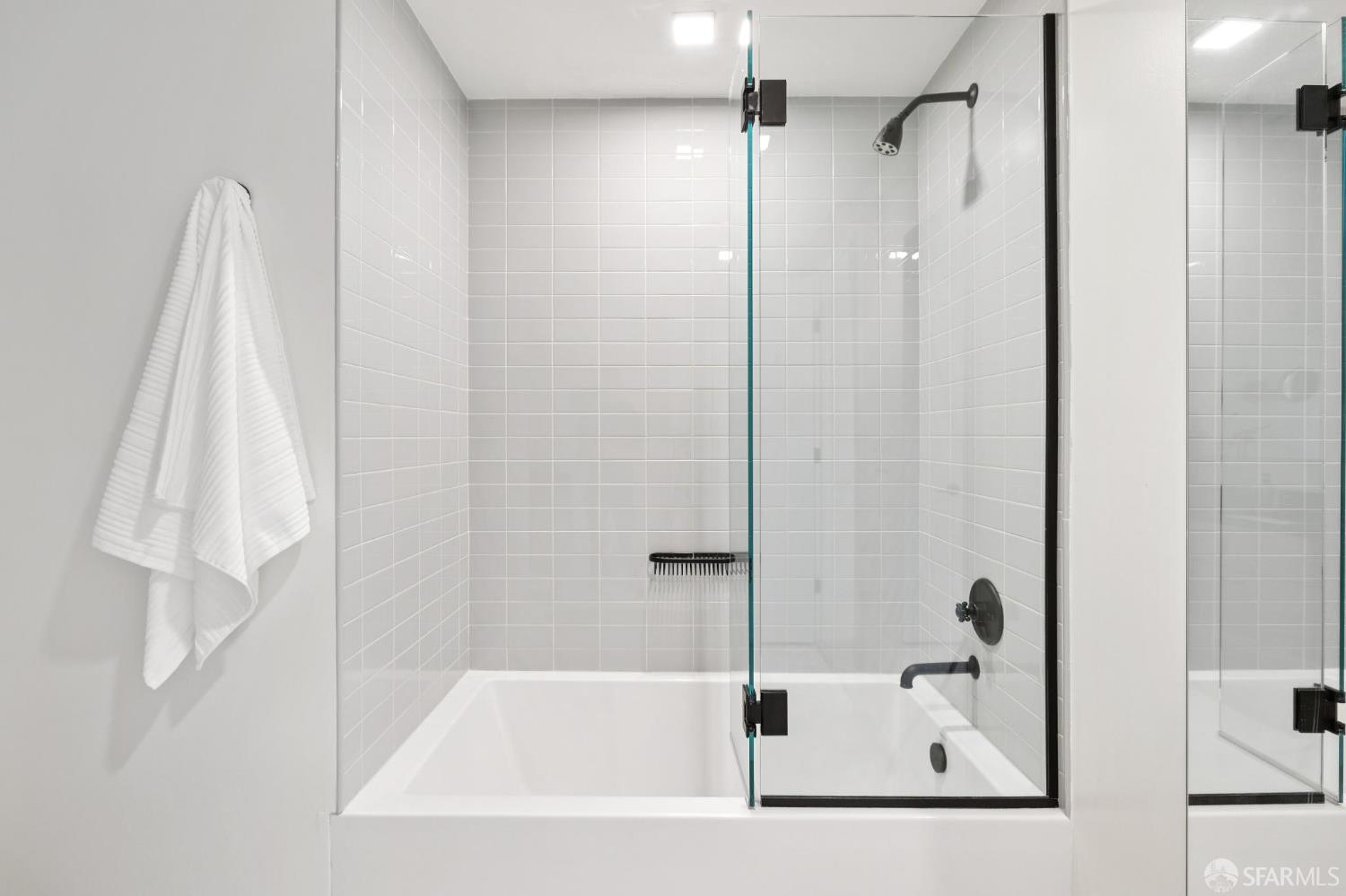 1598 Bay Street # 104