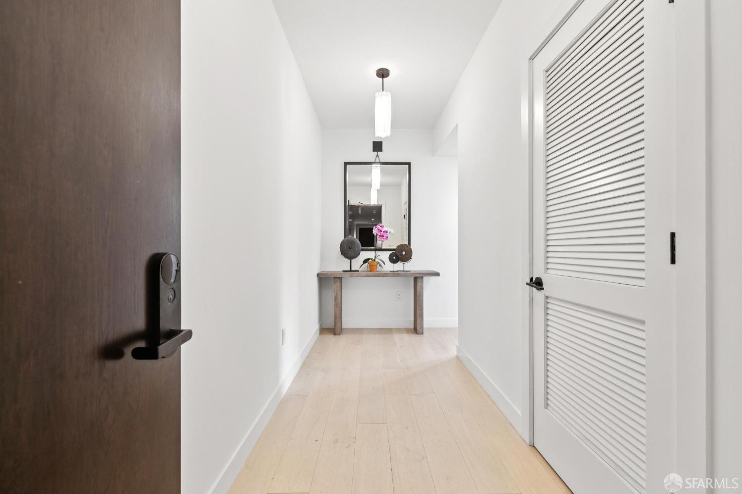 1598 Bay Street # 104