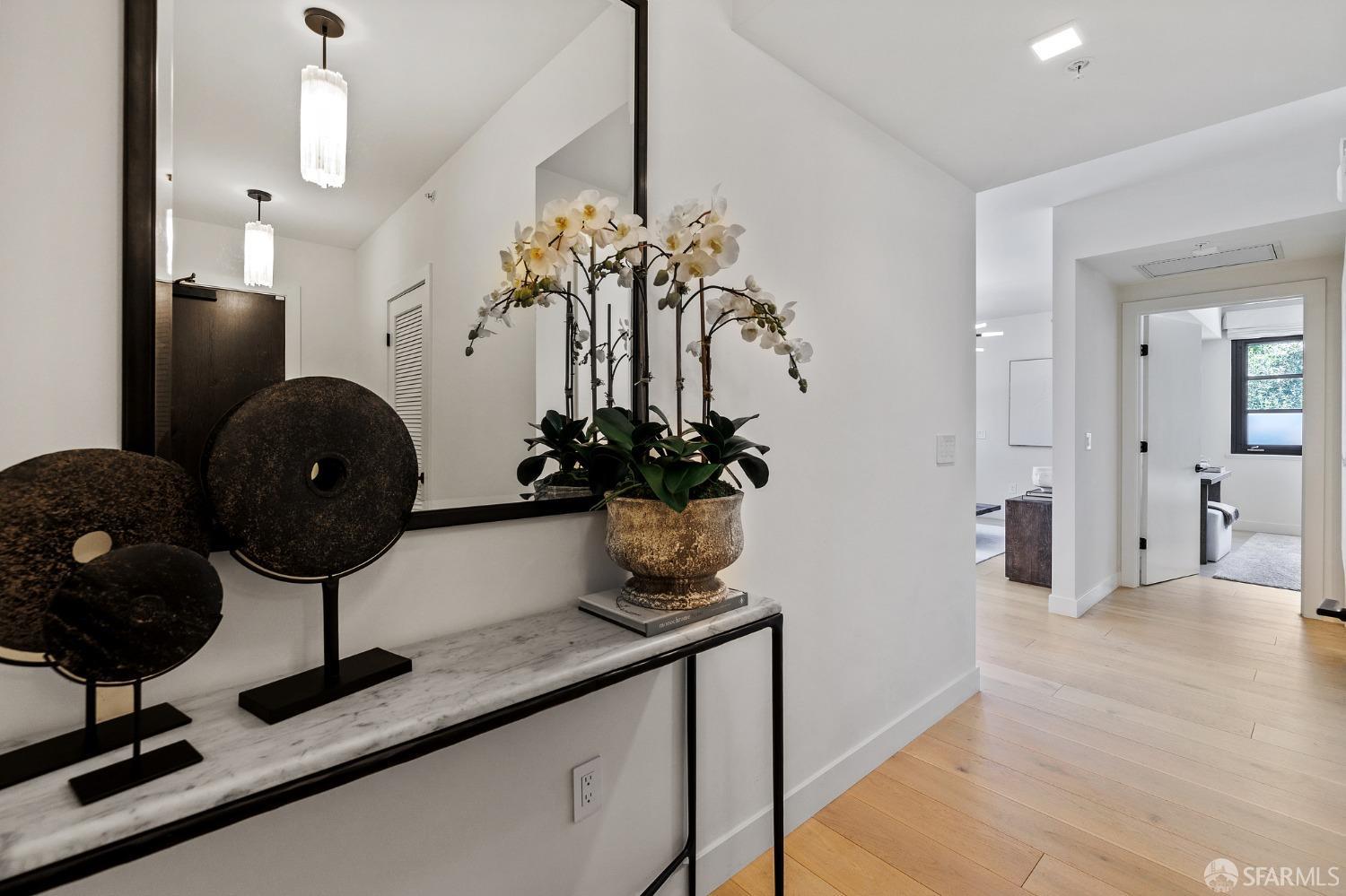 1598 Bay Street # 104