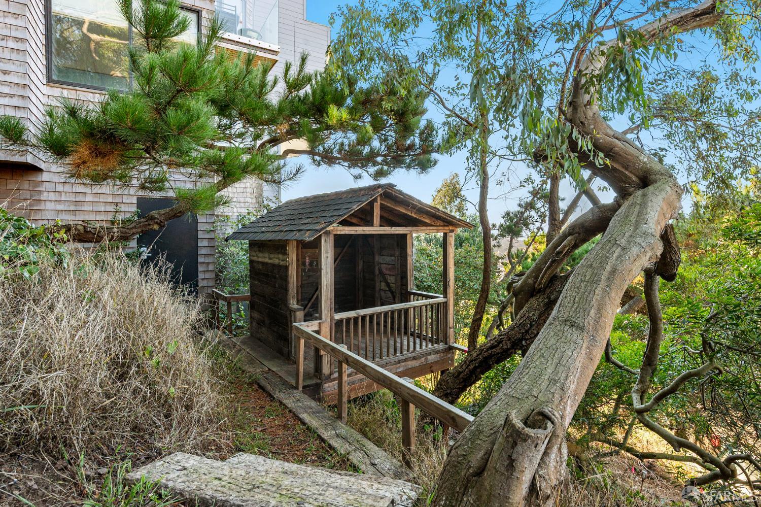 433 Upper Terrace # 5