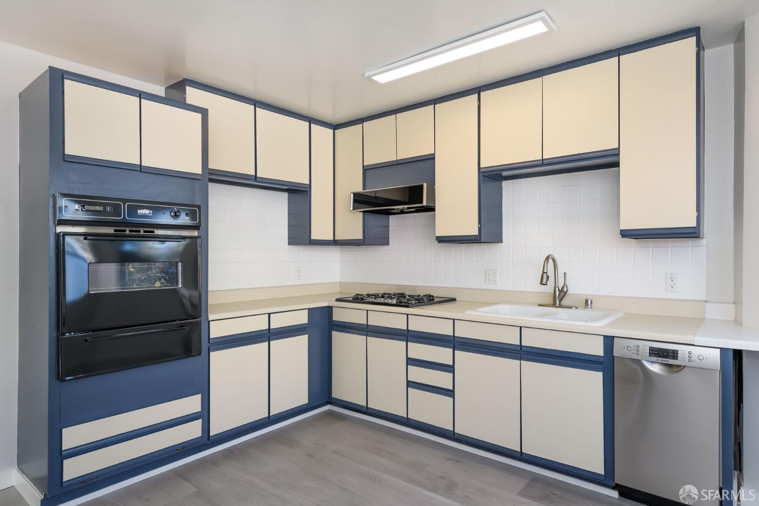 12 Hattie Street # 3