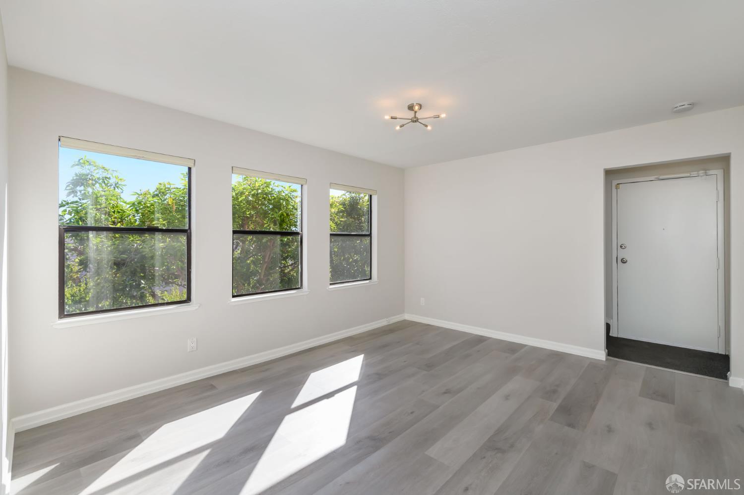 12 Hattie Street # 3