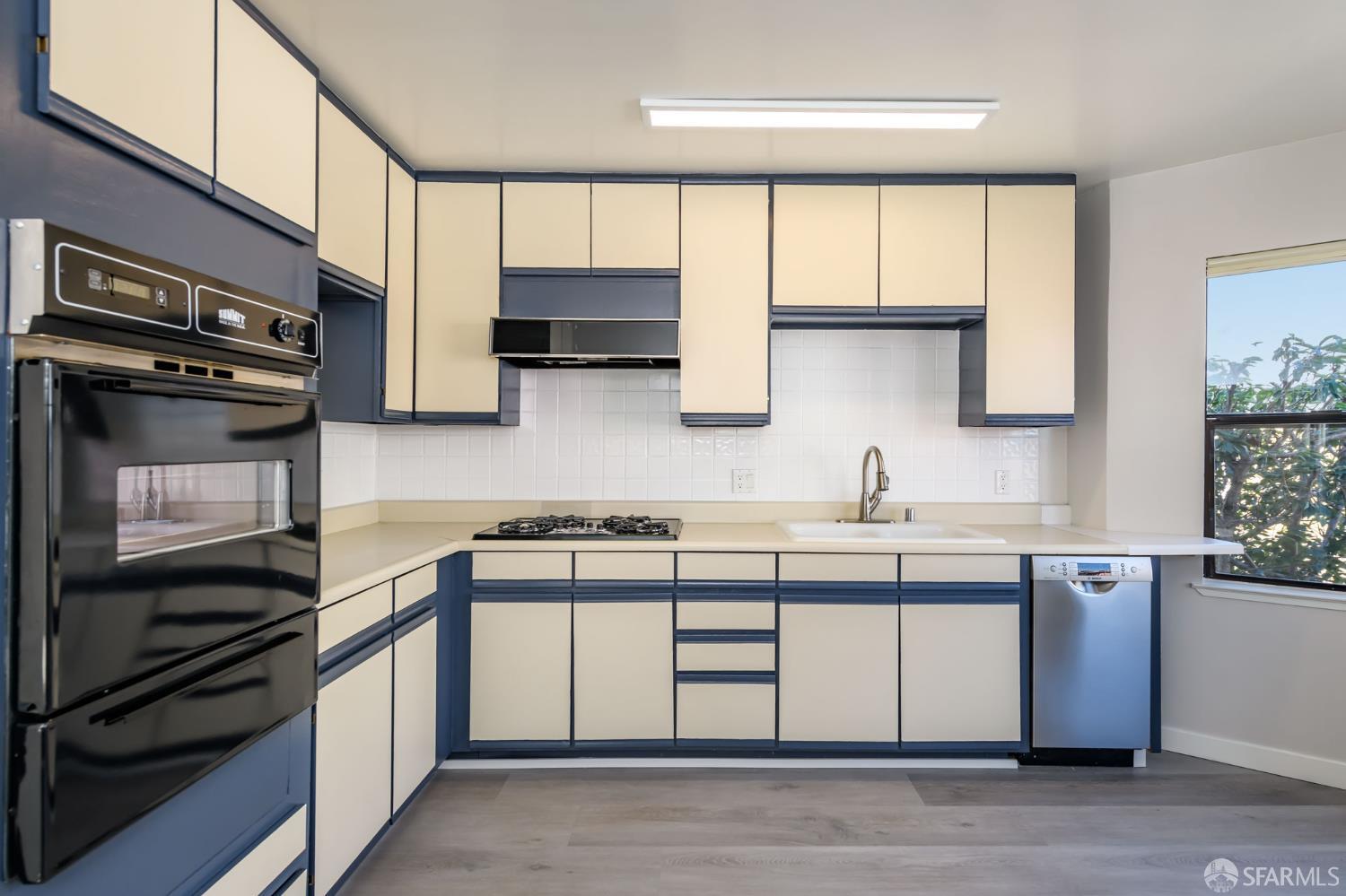 12 Hattie Street # 3