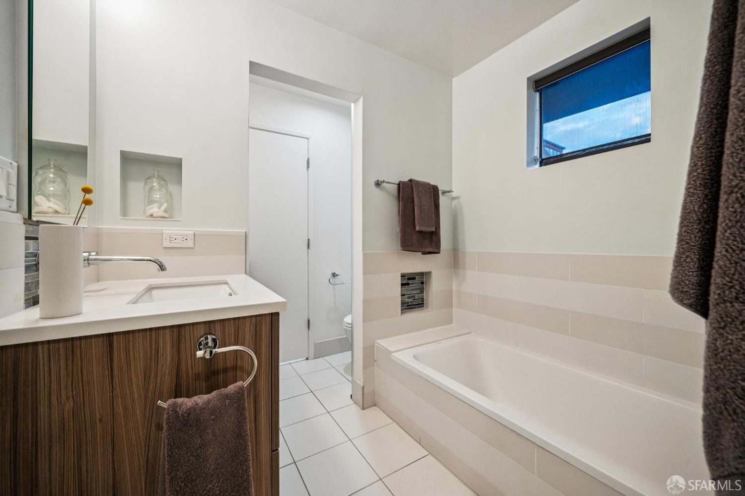 672 Corbett Avenue # C