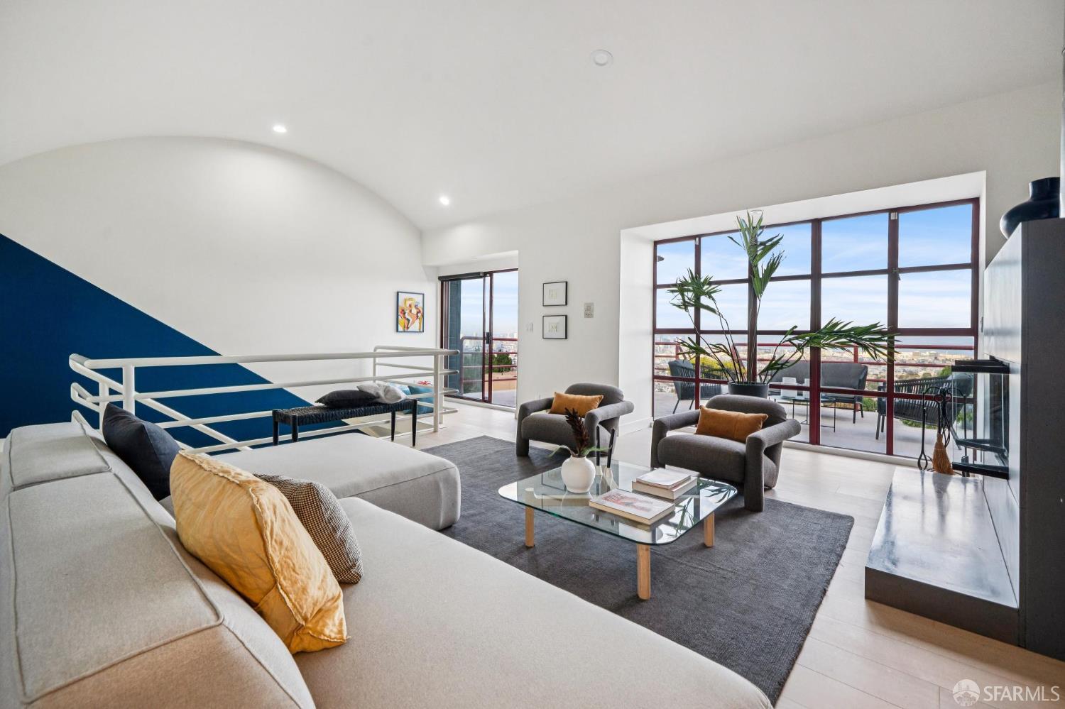 672 Corbett Avenue # C