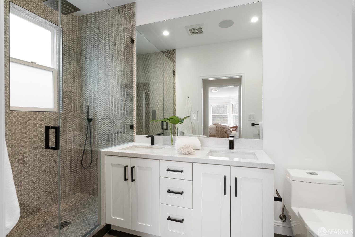 167 Divisadero Street