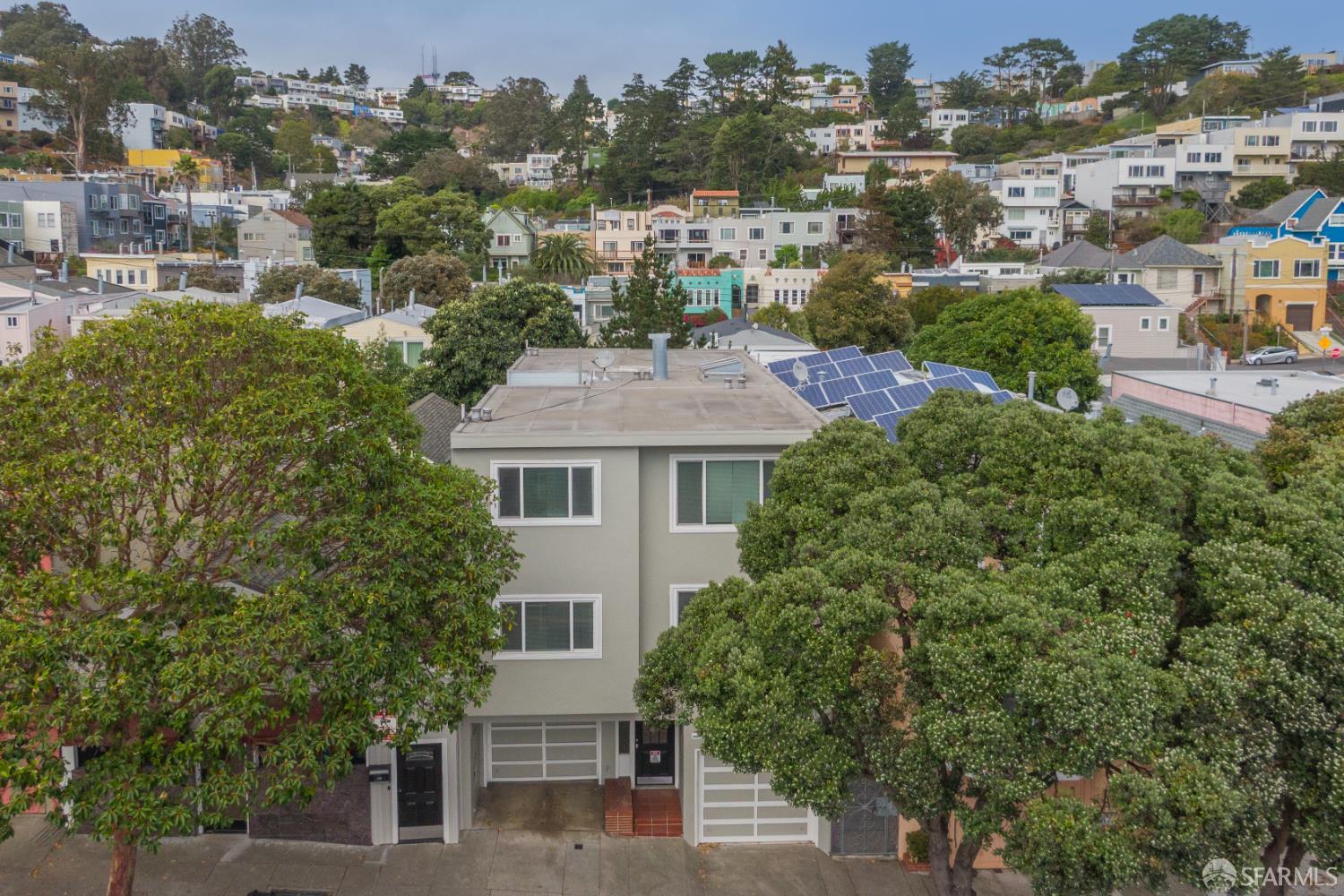 554 Monterey Boulevard