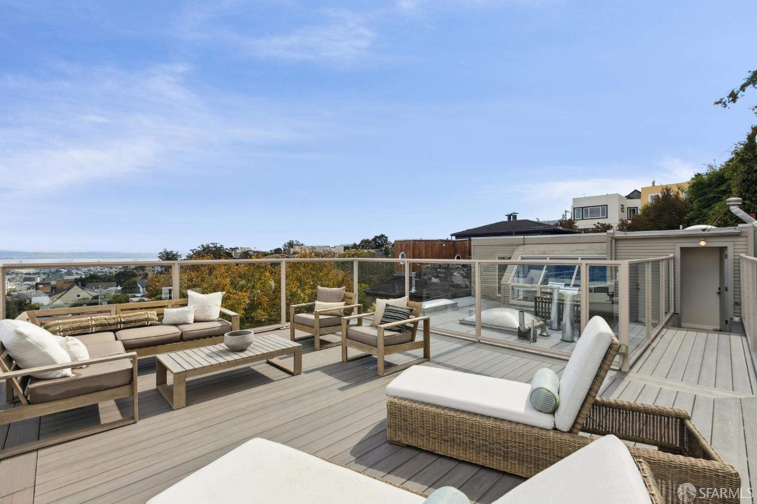 4335 Cesar Chavez Street