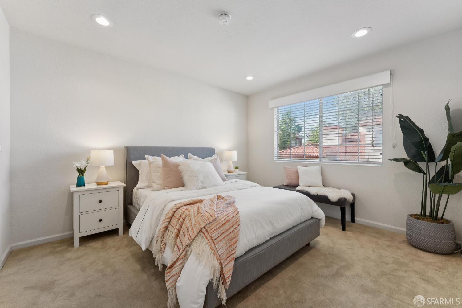 7063 Dublin Meadows Street # H, Dublin Unit: H