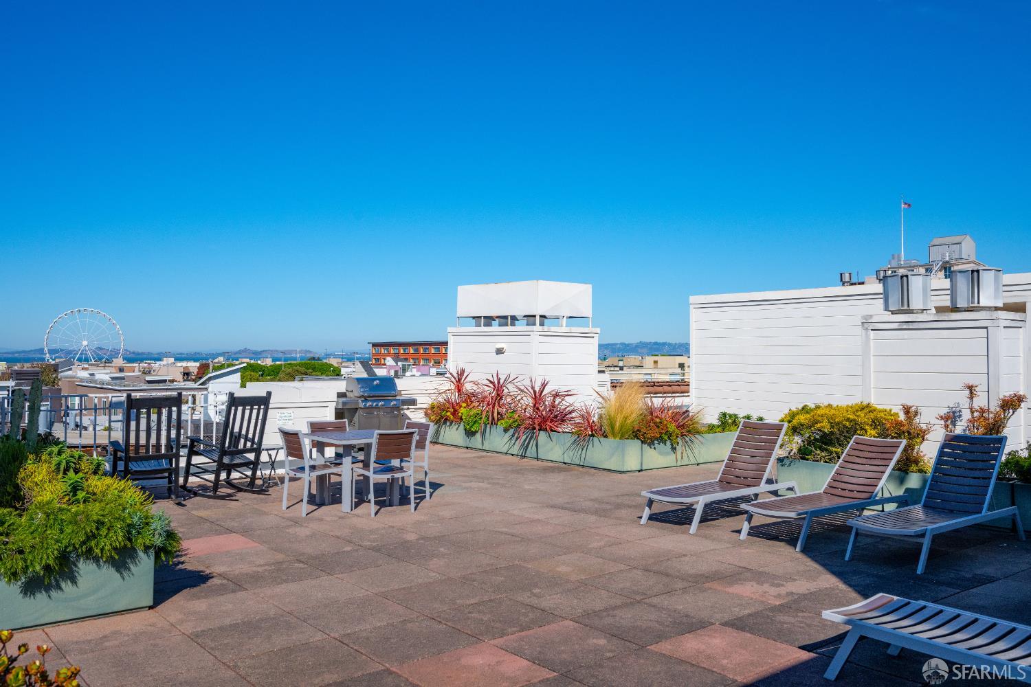 600 Chestnut Street # 103