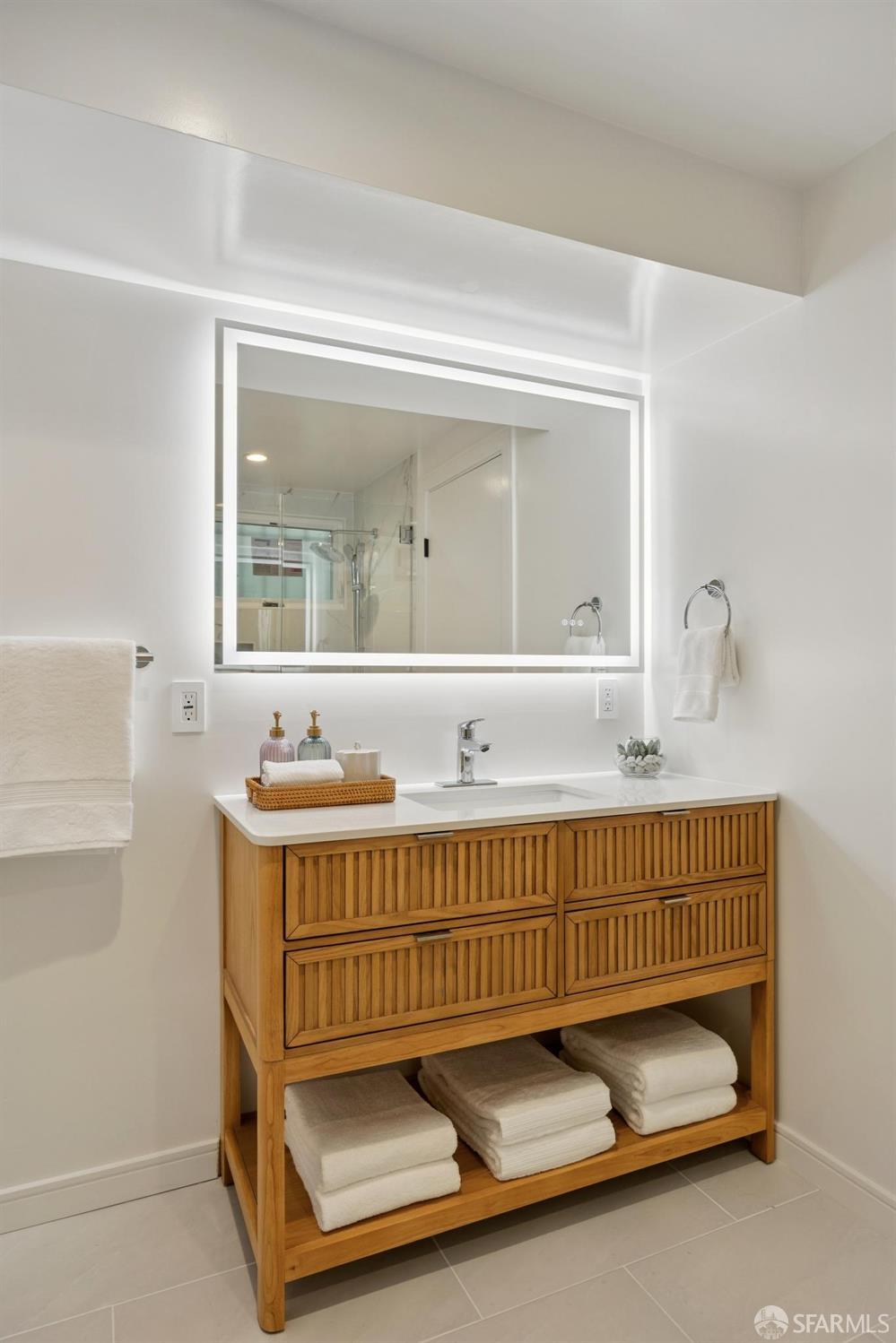 270 Claremont Boulevard