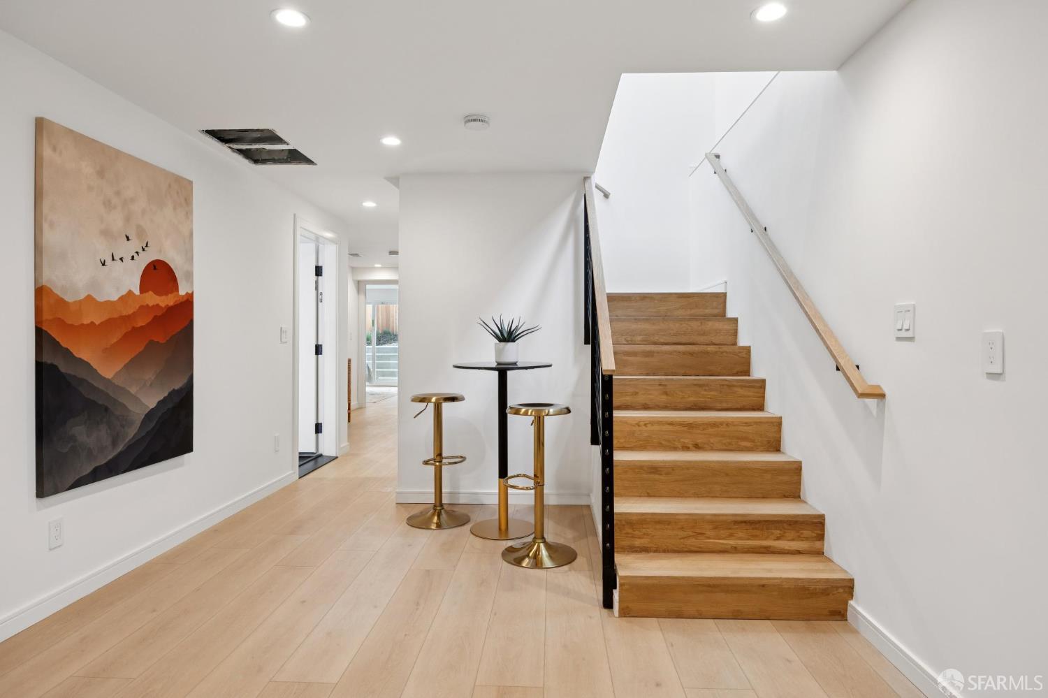 270 Claremont Boulevard