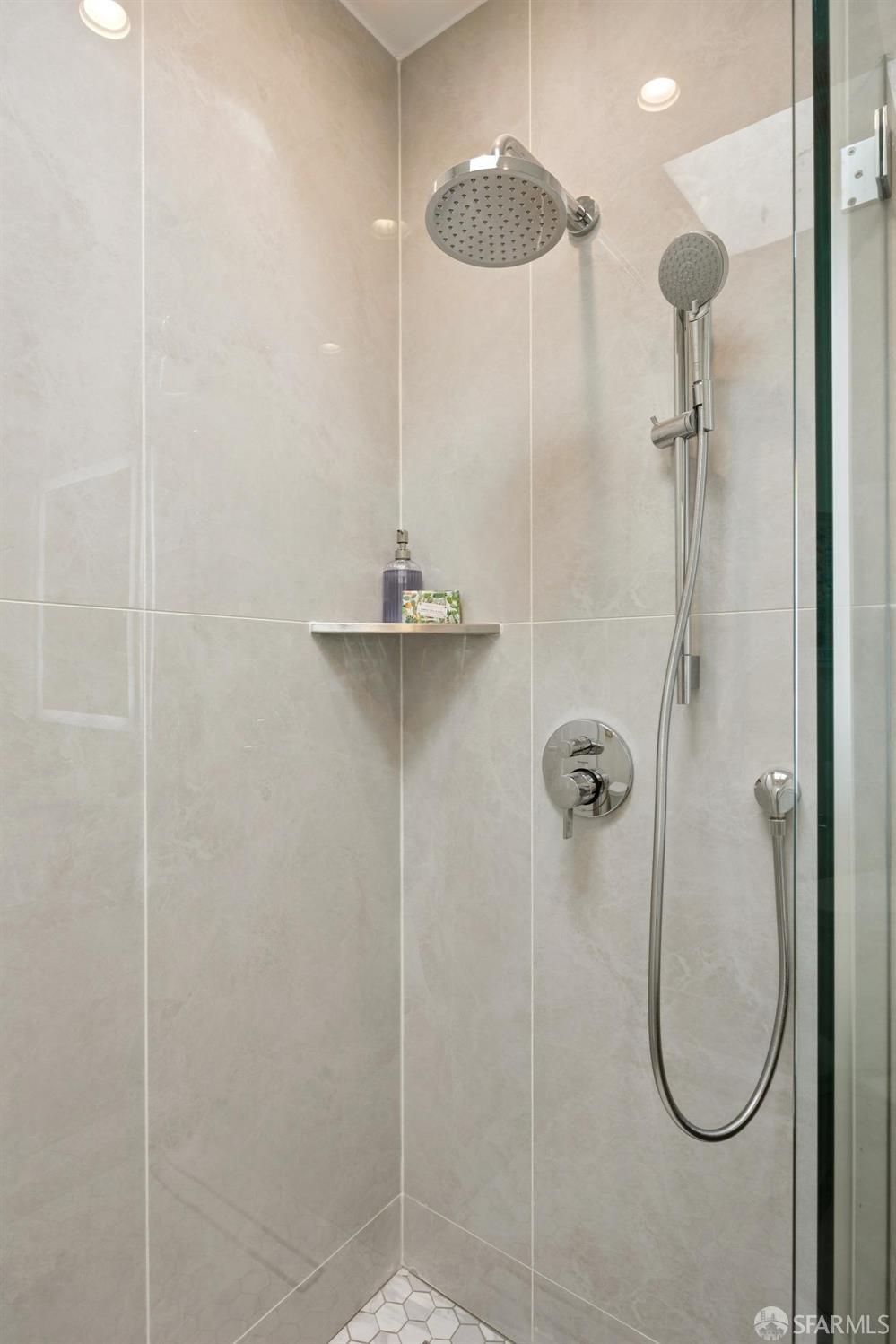 270 Claremont Boulevard