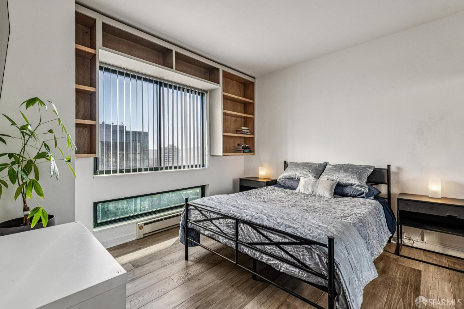 1 Daniel Burnham Court # 1506