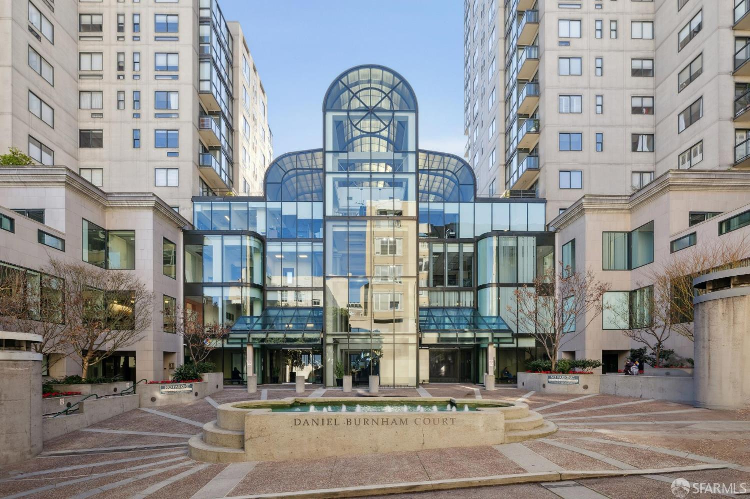 1 Daniel Burnham Court # 1506