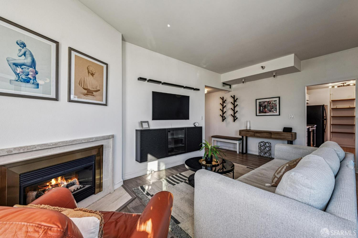 1 Daniel Burnham Court # 1506