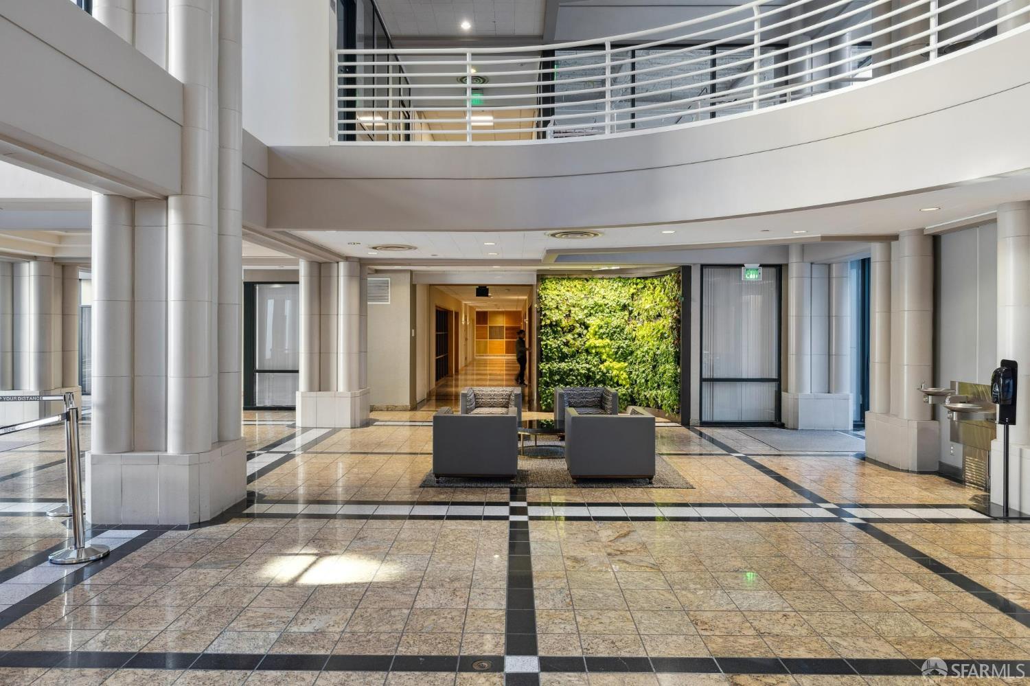 1 Daniel Burnham Court # 1506