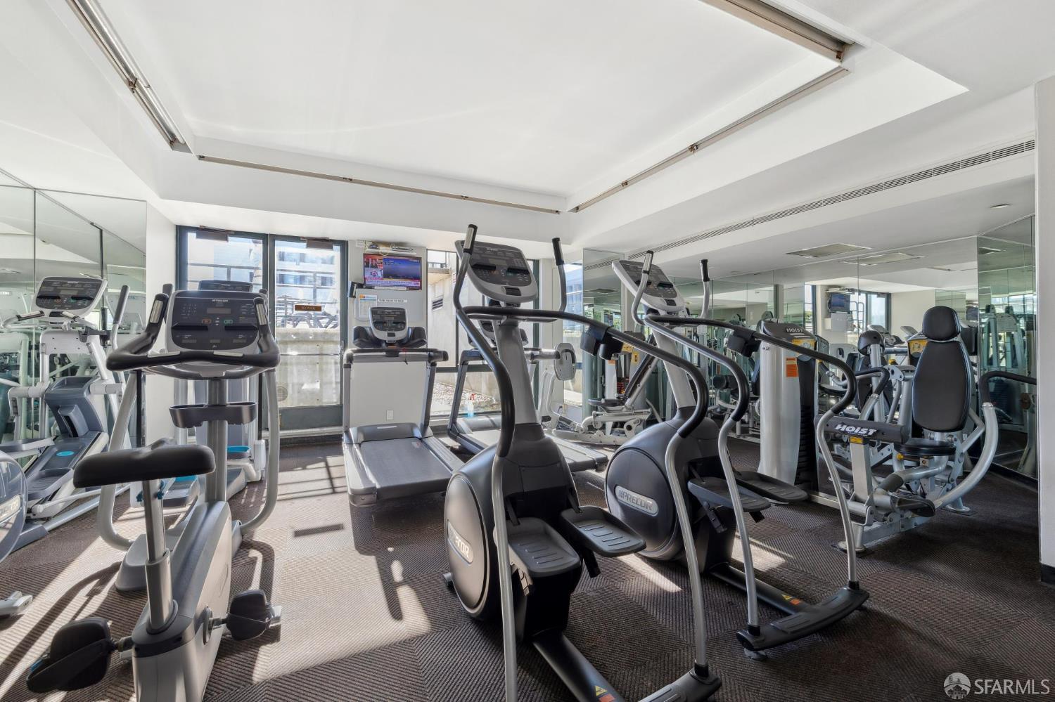 1 Daniel Burnham Court # 1506