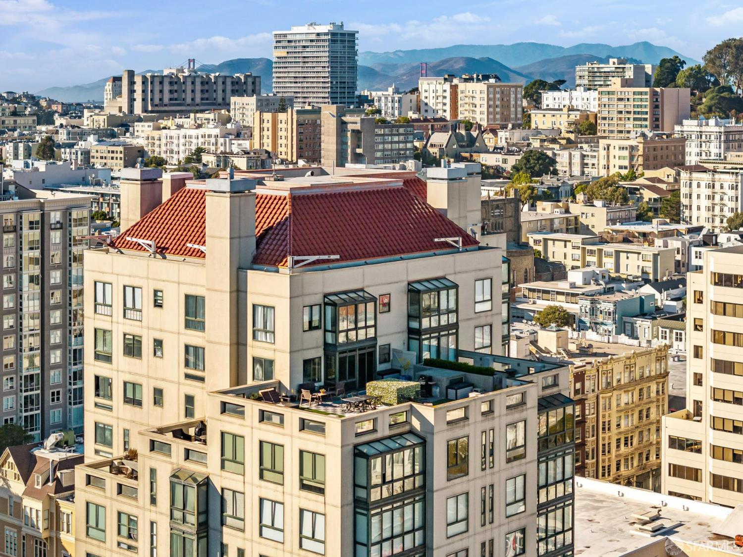 1 Daniel Burnham Court # 1506