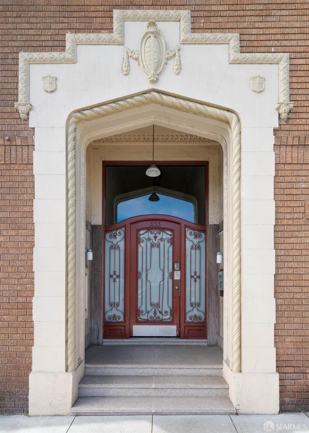 555 Broderick Street