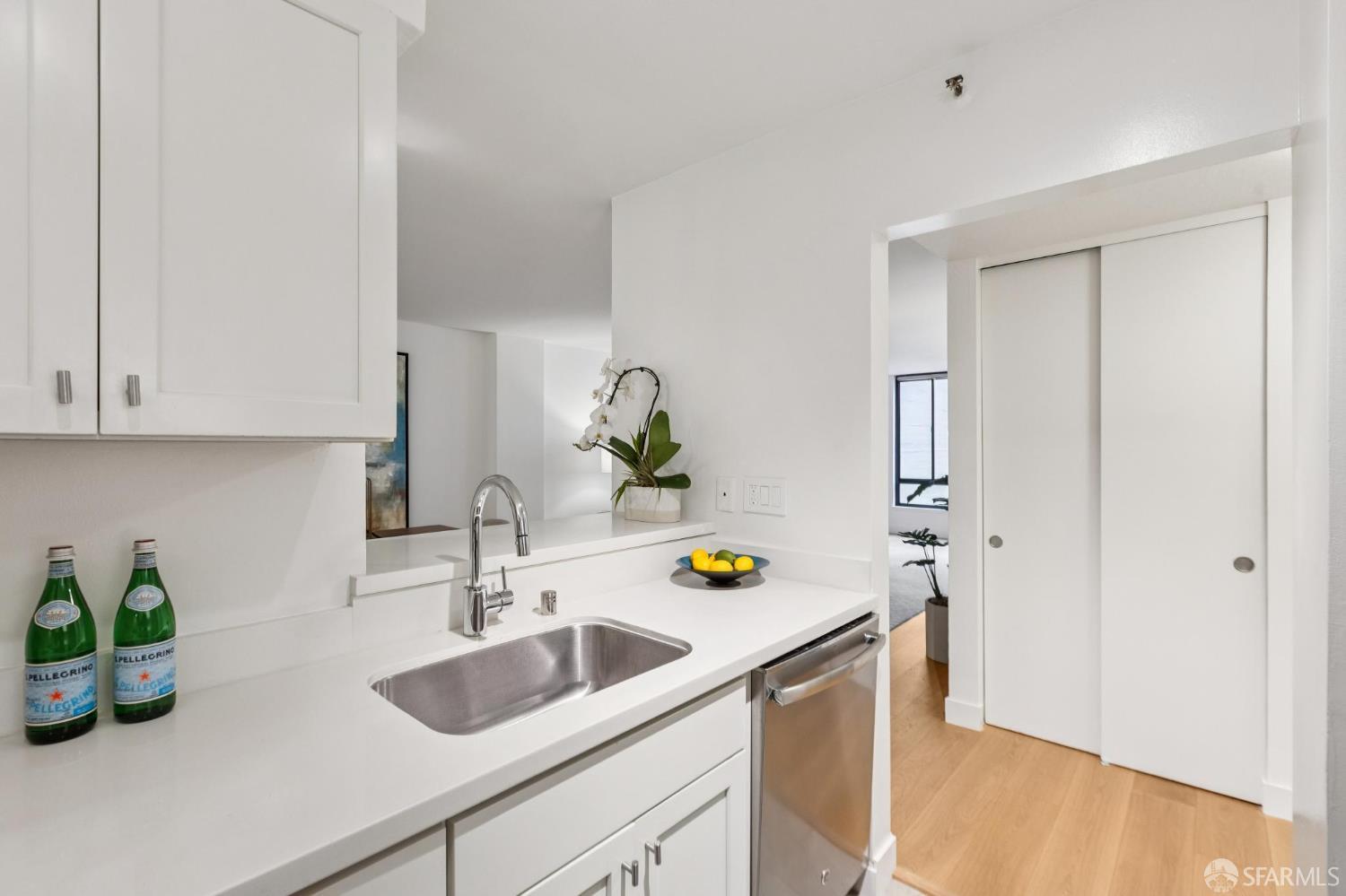 900 Bush Street # 512