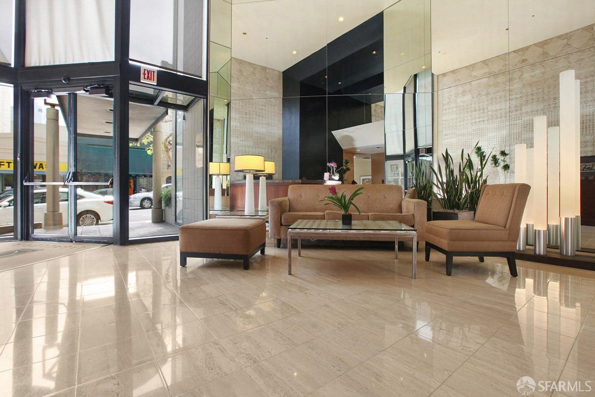 900 Bush Street # 512