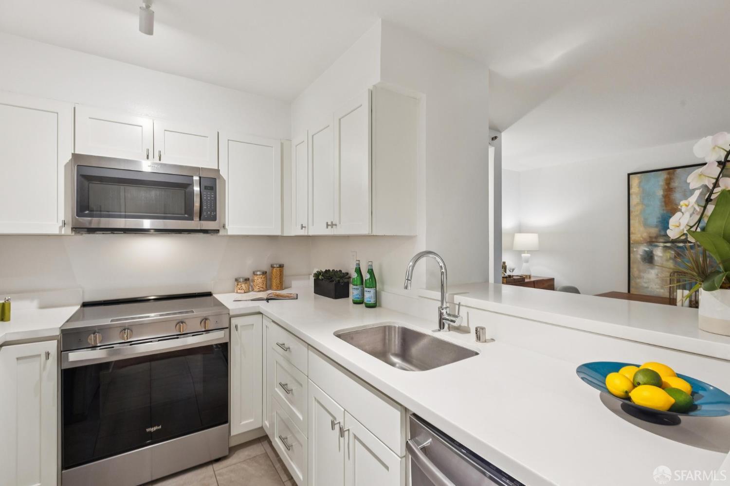 900 Bush Street # 512